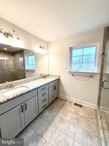 $699,999 | 48 Hunters Lane, Glen Mills, PA 19342