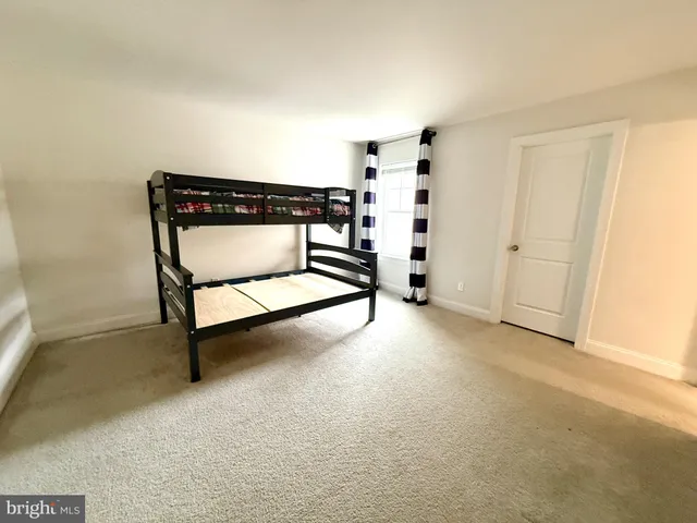 $699,999 | 48 Hunters Lane, Glen Mills, PA 19342