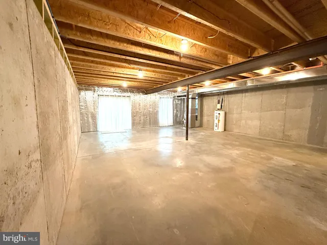 $699,999 | 48 Hunters Lane, Glen Mills, PA 19342