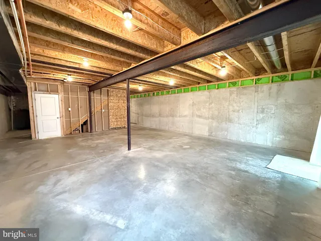 $699,999 | 48 Hunters Lane, Glen Mills, PA 19342