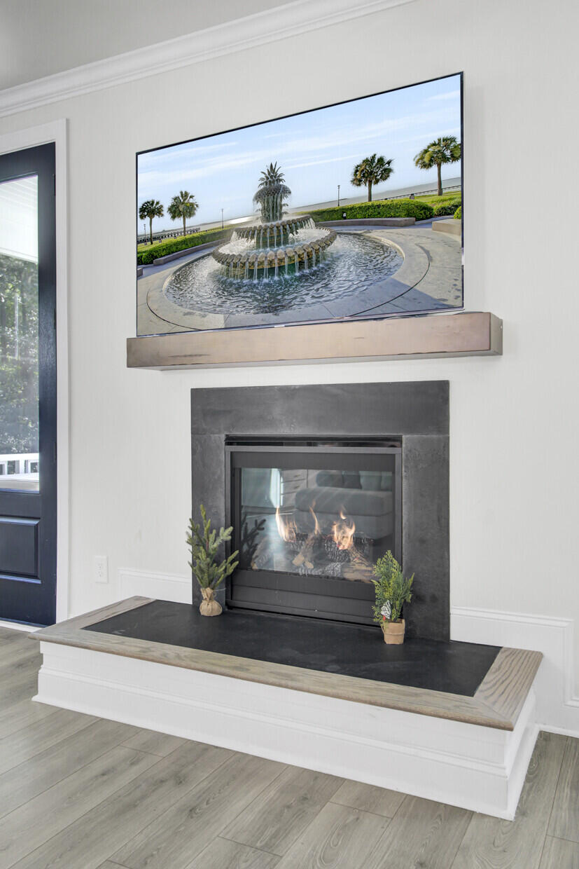 164 Boots Branch Road Summerville, SC 29485 - Photo 22 of 43 Fireplace for those cool evenings