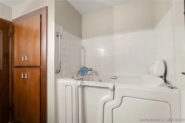 $291,000 | 4229 Wismann Road Northeast, Corydon, IN 47112