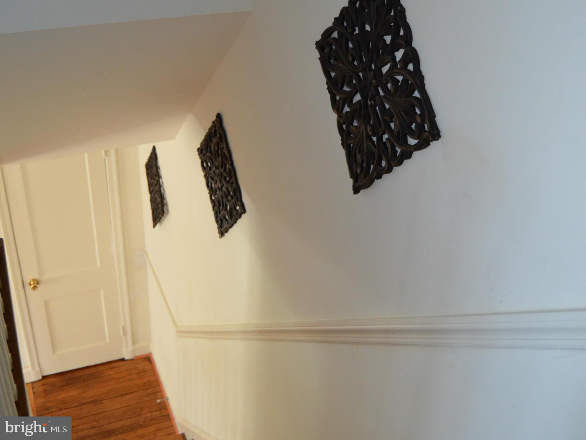 1201 Northview Road Baltimore, MD 21218 - Photo 19 of 25 View/ staircase