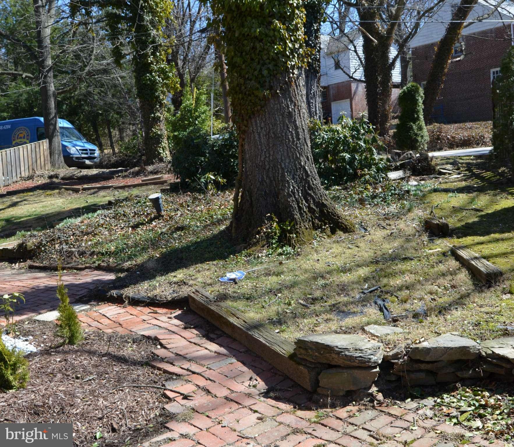 1201 Northview Road Baltimore, MD 21218 - Photo 3 of 25 Exterior (Rear)/ patio
