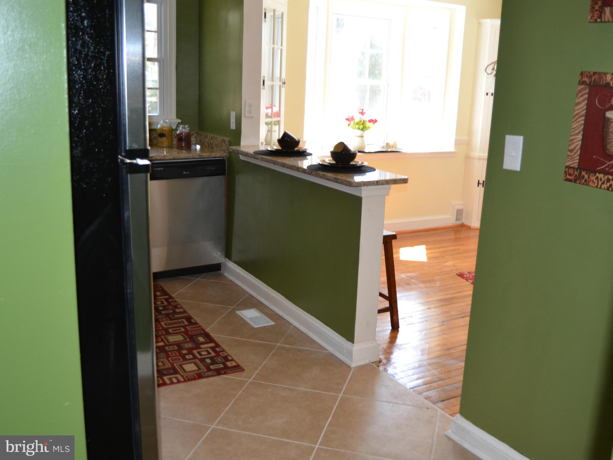 1201 Northview Road Baltimore, MD 21218 - Photo 8 of 25 Kitchen/ view