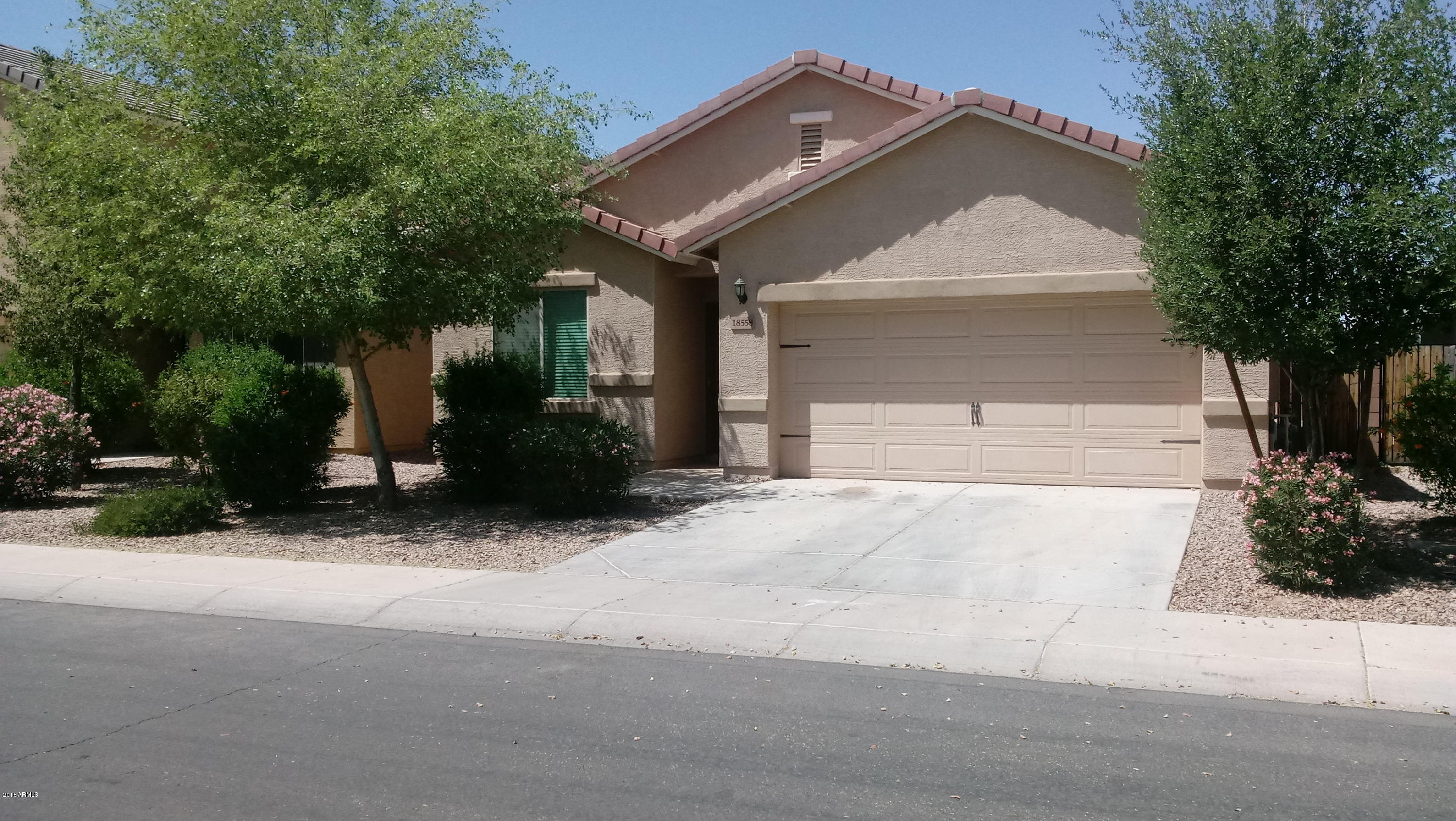 18558 North Lariat Road Maricopa, AZ 85138 - Photo 1 of 23 20180418_111742
