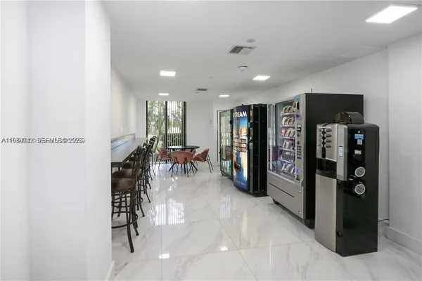 $2,800 | 3300 Northeast 192 Street, Unit 1815, Aventura, FL 33180