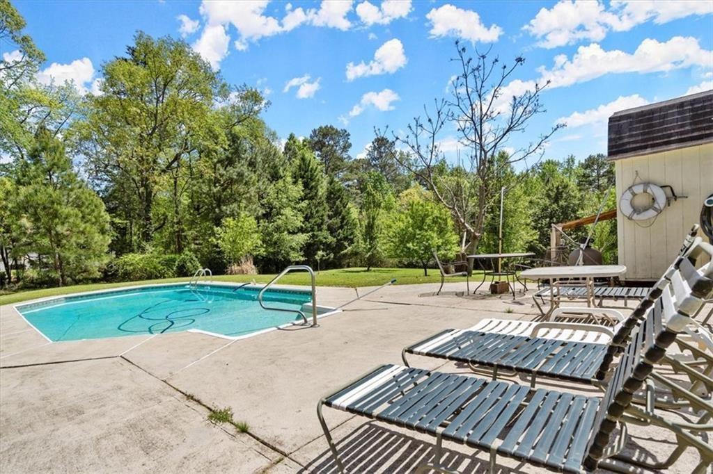 16160 Henderson Road Alpharetta, GA 30004 - Photo 7 of 25
