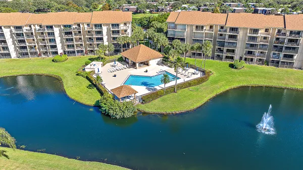 $510,000 | 701 Seafarer Circle, Unit 103, Jupiter, FL 33477