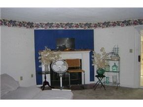 5 Long Hill Road, Unit 5 Peterborough, NH 03458 - Photo 3 of 9