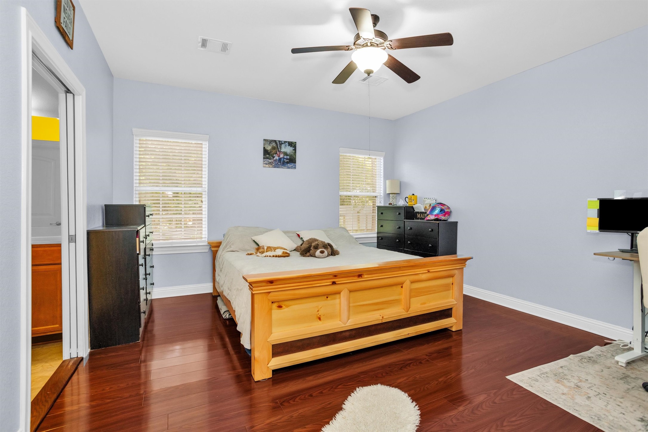 30806 Mellman Road Hempstead, TX 77445 - Photo 11 of 35 Enjoy your spacious primary retreat with new flooring also.
