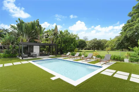 $1,345,000 | 2450 Northeast 209th Terrace, Miami, FL 33180