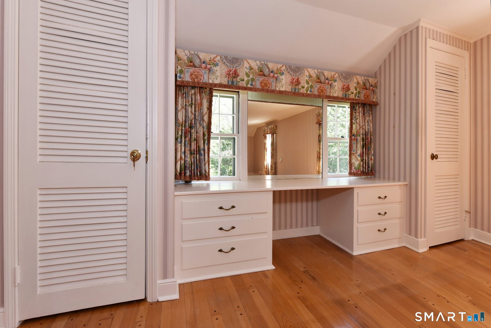 24 Coleman Road Glastonbury, CT 06033 - Photo 26 of 33