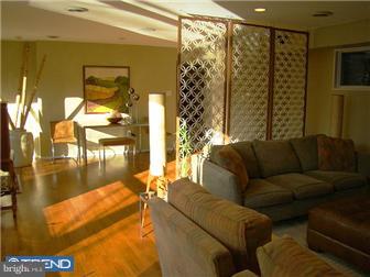 650 South Ridley Creek Road Media, PA 19063 - Photo 8 of 12 Family Room