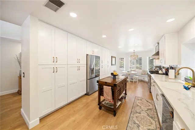 $1,199,900 | 24224 Creekside Drive, Newhall, CA 91321