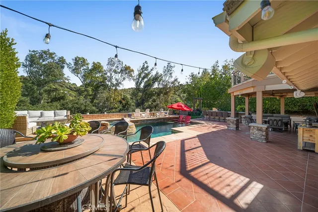 $1,199,900 | 24224 Creekside Drive, Newhall, CA 91321