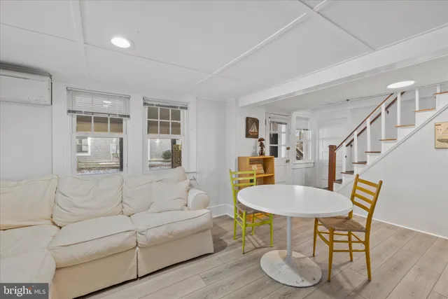 $4,000,000 | 83 North Atlantic Avenue, Bethany Beach, DE 19930