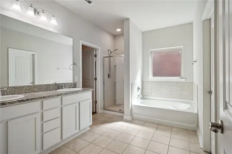 $274,000 | 824 Lakeshore Village Drive, Slidell, LA 70461