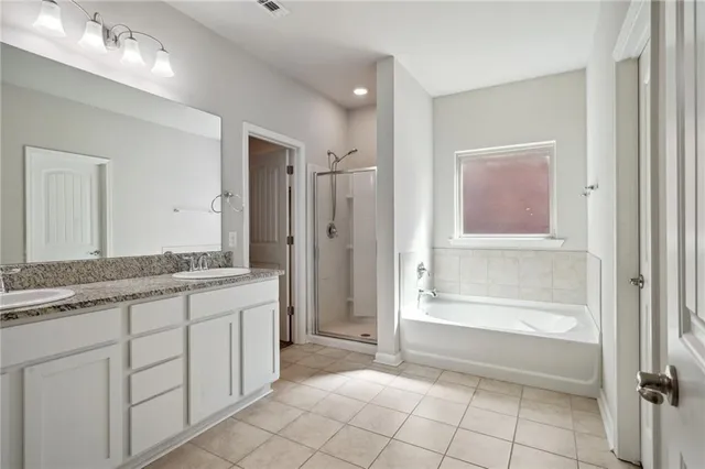 $274,000 | 824 Lakeshore Village Drive, Slidell, LA 70461