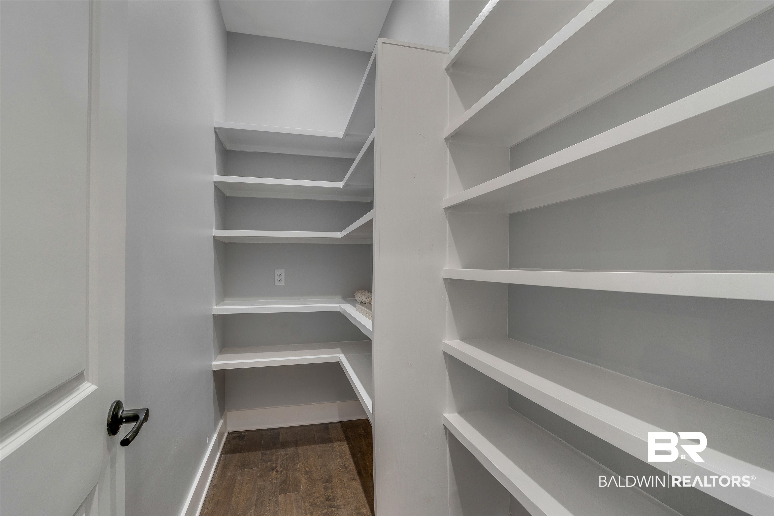 10985 Atrium Avenue Fairhope, AL 36532 - Photo 33 of 58 View of pantry