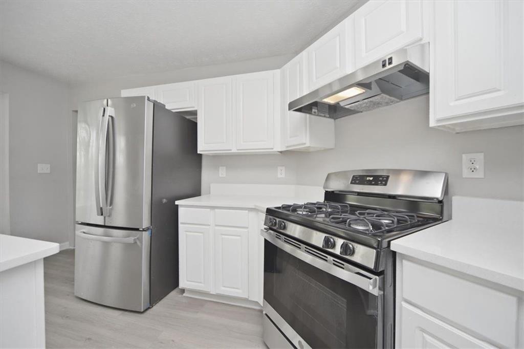 2370 Burdett Ridge Drive Atlanta, GA 30349 - Photo 14 of 49