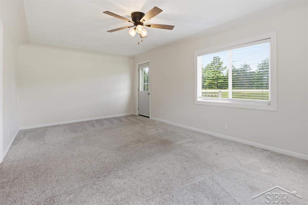 2735 West Isabella Road Midland, MI 48640 - Photo 10 of 24 50212785-235a522c-7535-49ac-af6c-ec1d9c1f0e48.JPG