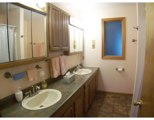 4 Partridge Hill Road Westminster, MA 01473 - Photo 18 of 25 Gallery Image 18