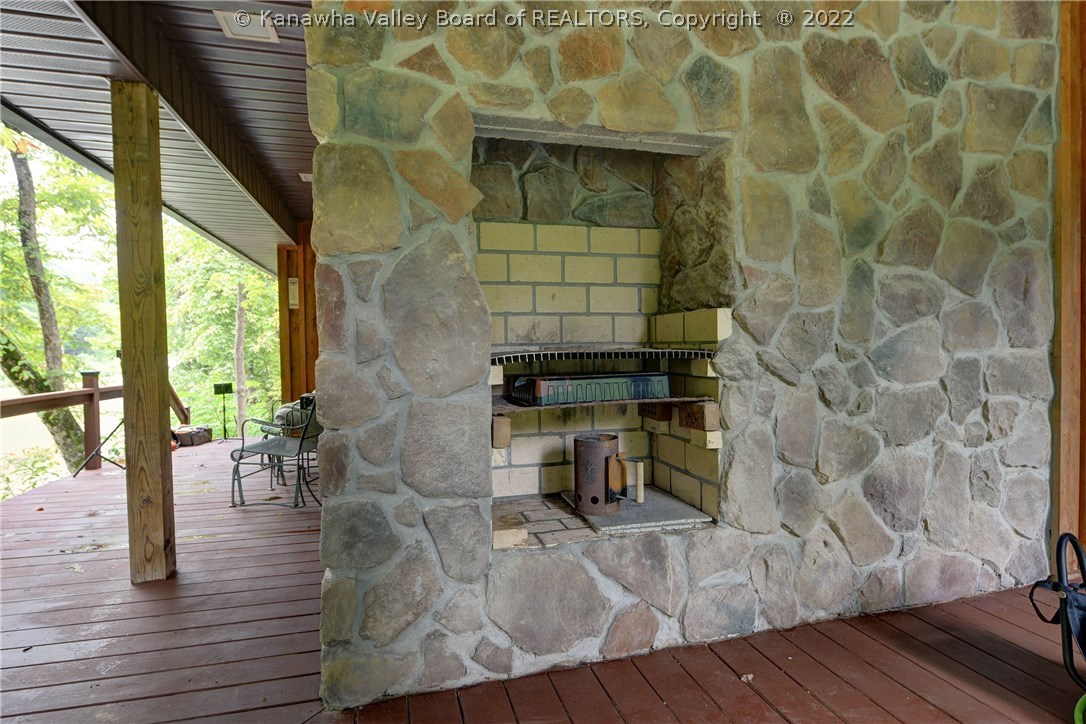 13886 Elk River Road Maysel, WV 25133 - Photo 19 of 30 Gallery Image 19