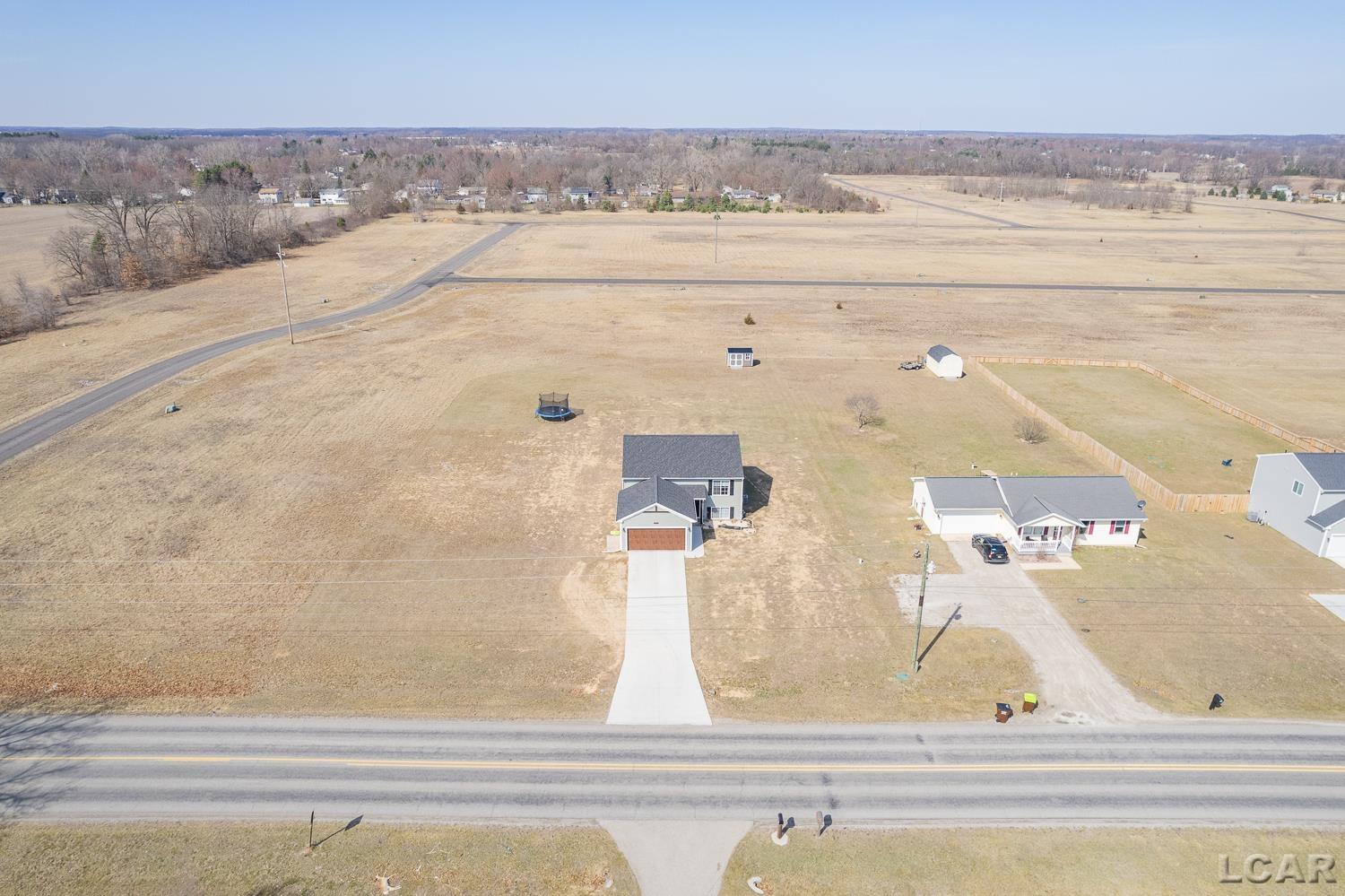 3202 Sutton Road Tecumseh, MI 49286 - Photo 41 of 47 50169383-b5561c2d-bc2d-40e1-bc52-f9f07e51c8e0.JPG