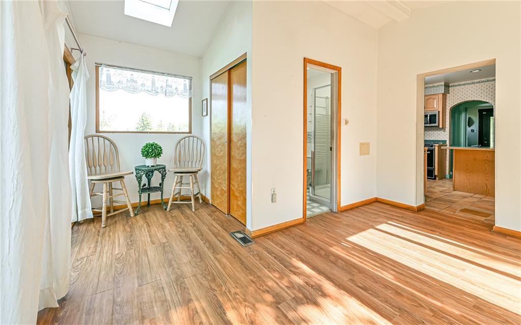 2343 Rochester Road Pittsburgh, PA 15237 - Photo 9 of 20 Gallery Image 9
