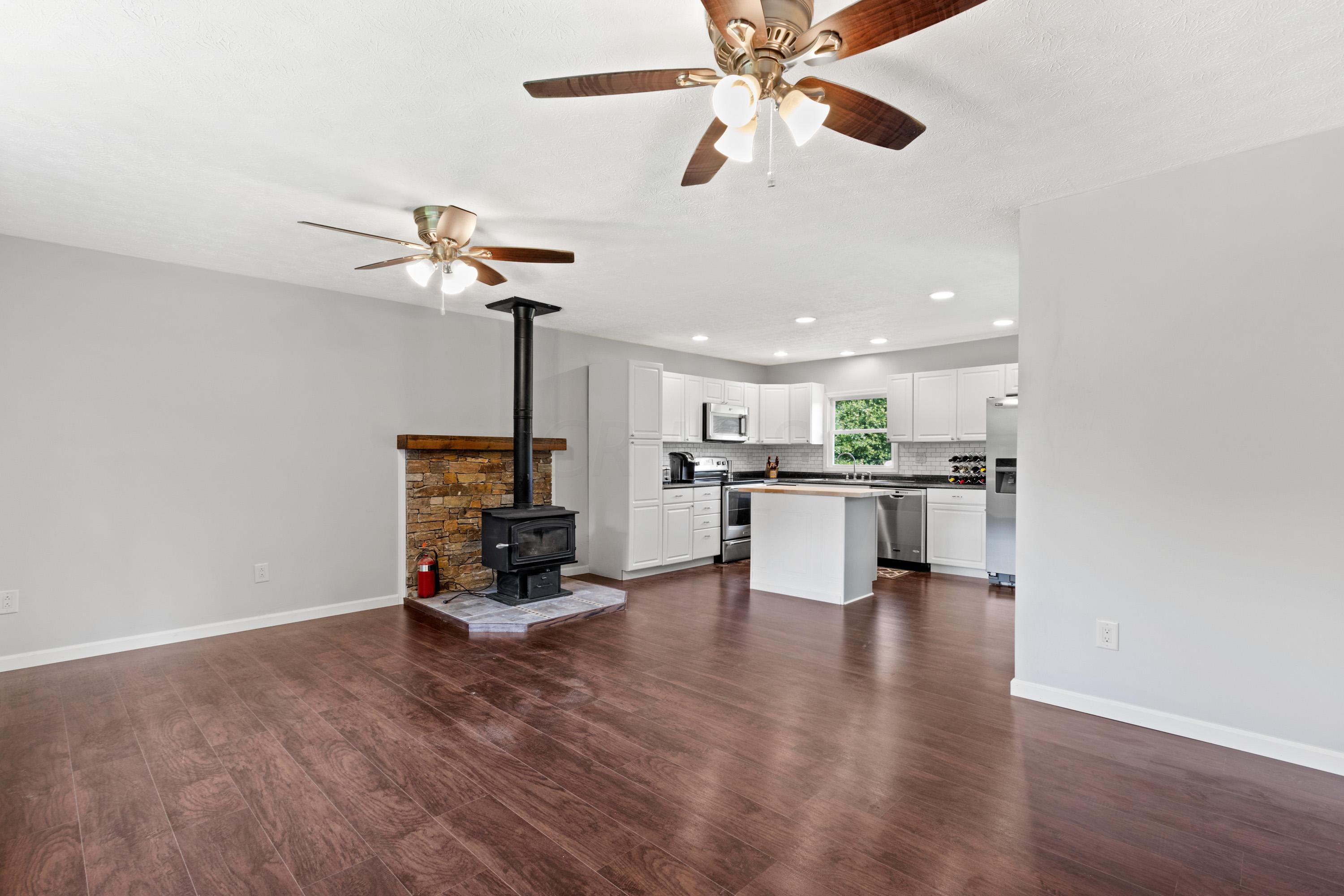 10670 Mc Intosh Road Pataskala, OH 43062 - Photo 5 of 30 Gallery Image 5