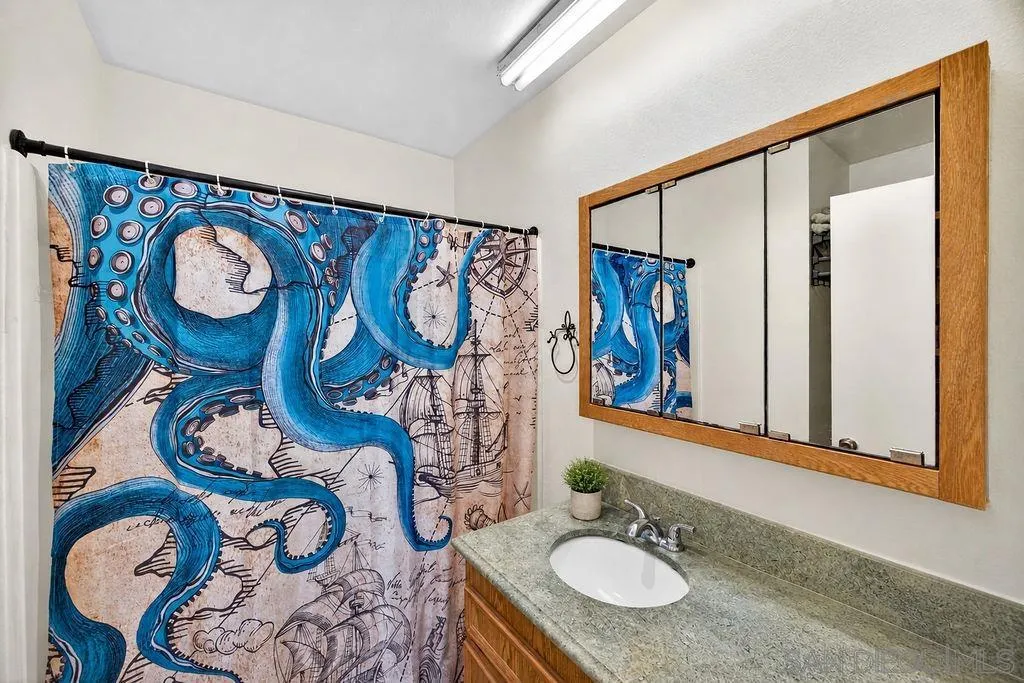 10810 Riderwood Terrace, Unit C Santee, CA 92071 - Photo 5 of 37 Digitally Altered. Original Image (https://zimg.paragon.ice.com/ParagonImages/Property/PA/SDMLS/-522753/16/533/400/f18179ad6cc4fae5345897330859fd6b/3/ca1c16d1037621ba0047e0d07fd62db1/-522753-dbb9dd5c-aaa1-4a36-a6b9-49e4389041bd.JPG)