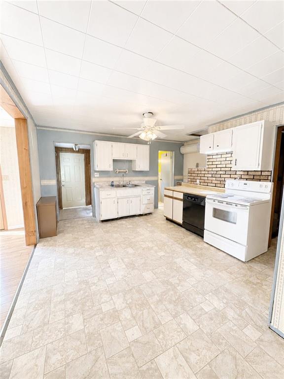 416 Grant Street Richeyville, PA 15358 - Photo 6 of 26