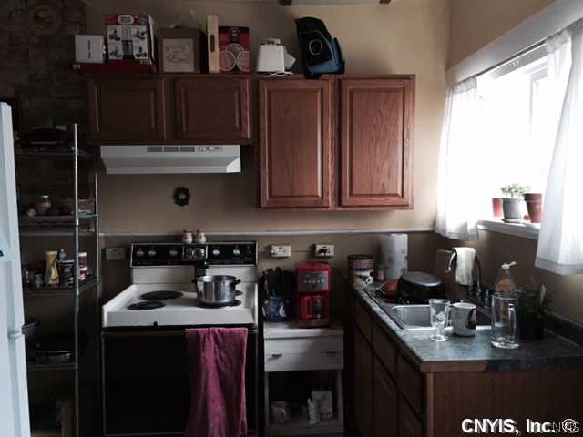 2 Cottage Street Auburn, NY 13021 - Photo 10 of 13 Exterior Front