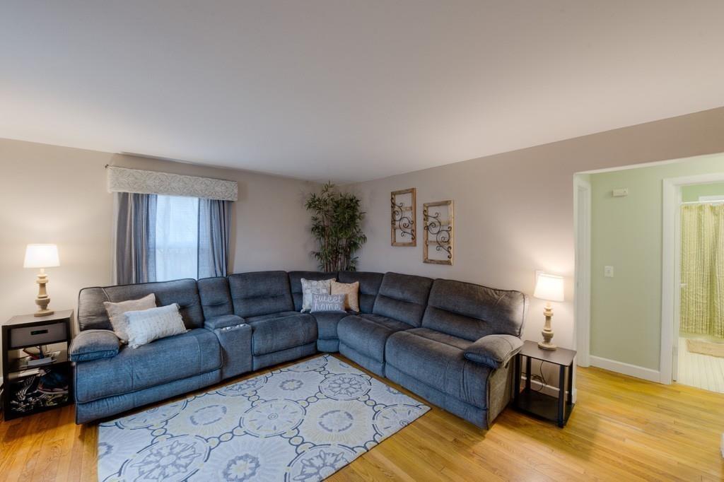 31 Woodruff Road Clinton, MA 01510 - Photo 3 of 33 Gallery Image 3