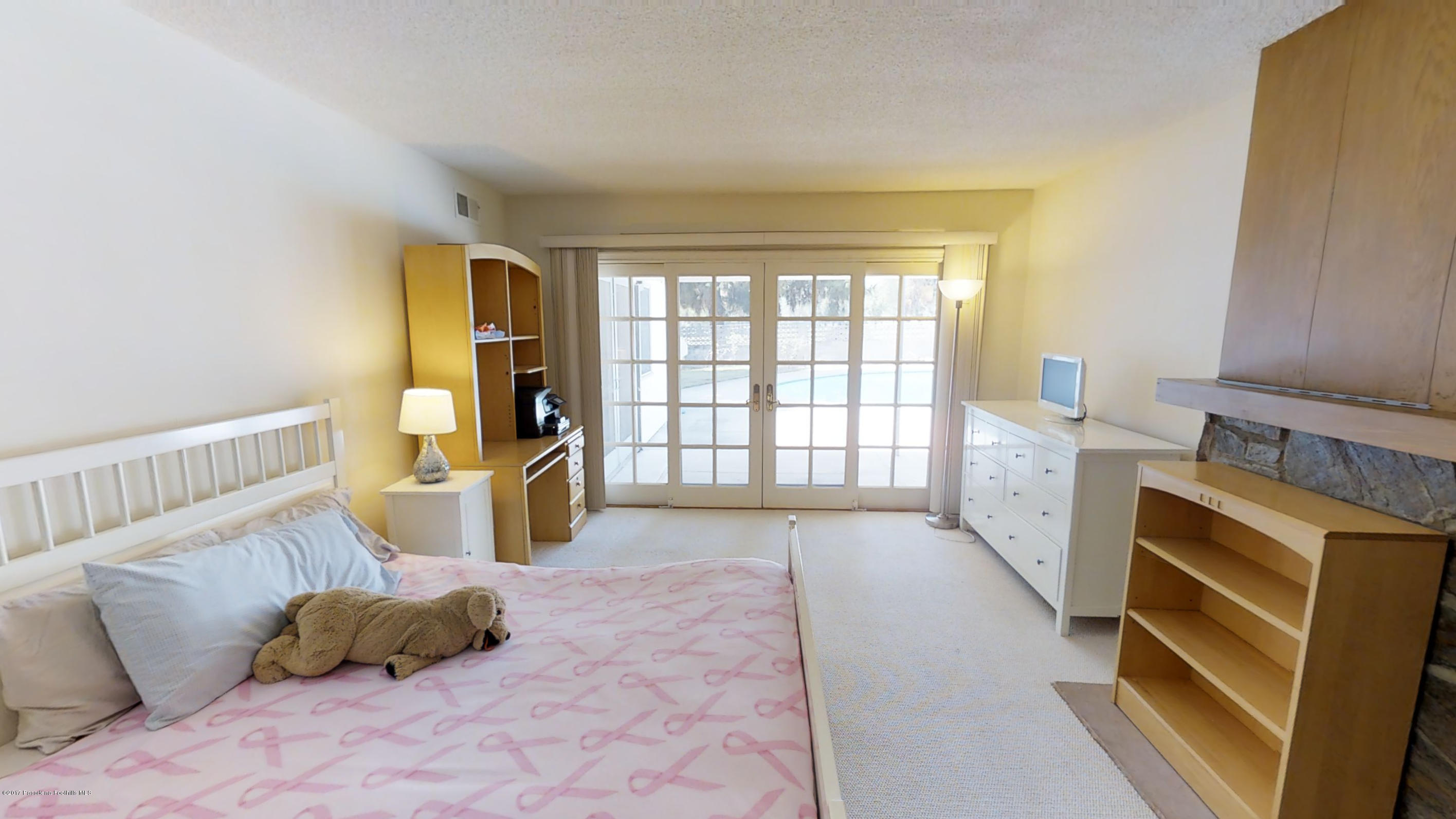 1549 Meadowbrook Road Altadena, CA 91001 - Photo 22 of 35 uQ8LFJ5fnV8 - 08.23.2017_21.19.40