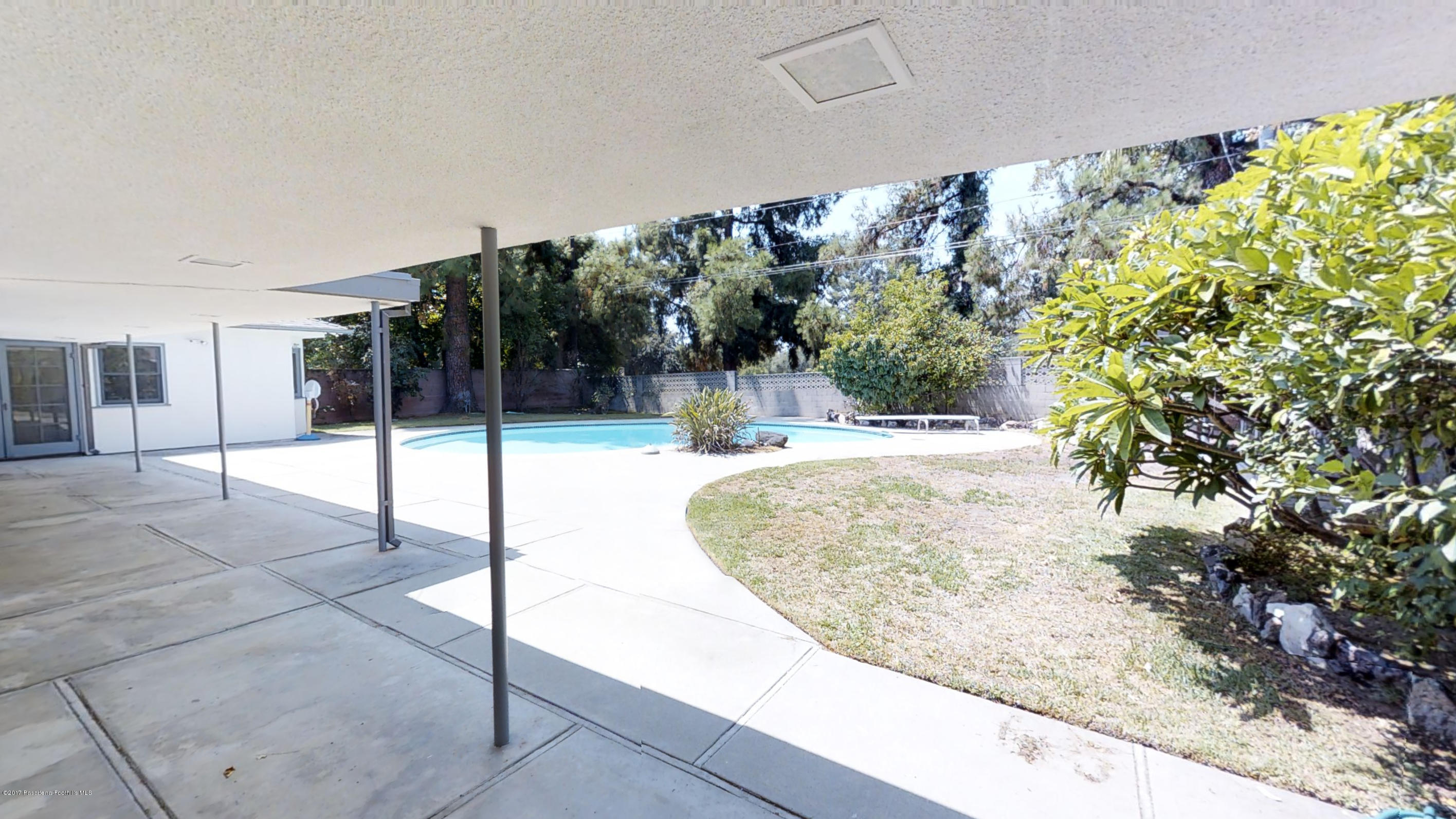 1549 Meadowbrook Road Altadena, CA 91001 - Photo 32 of 35 uQ8LFJ5fnV8 - 08.23.2017_21.16.53