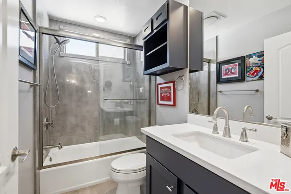 $640,000 | 4466 Coldwater Canyon Avenue, Unit 205, Studio City, CA 91604