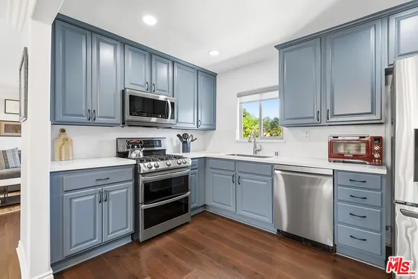 $640,000 | 4466 Coldwater Canyon Avenue, Unit 205, Studio City, CA 91604