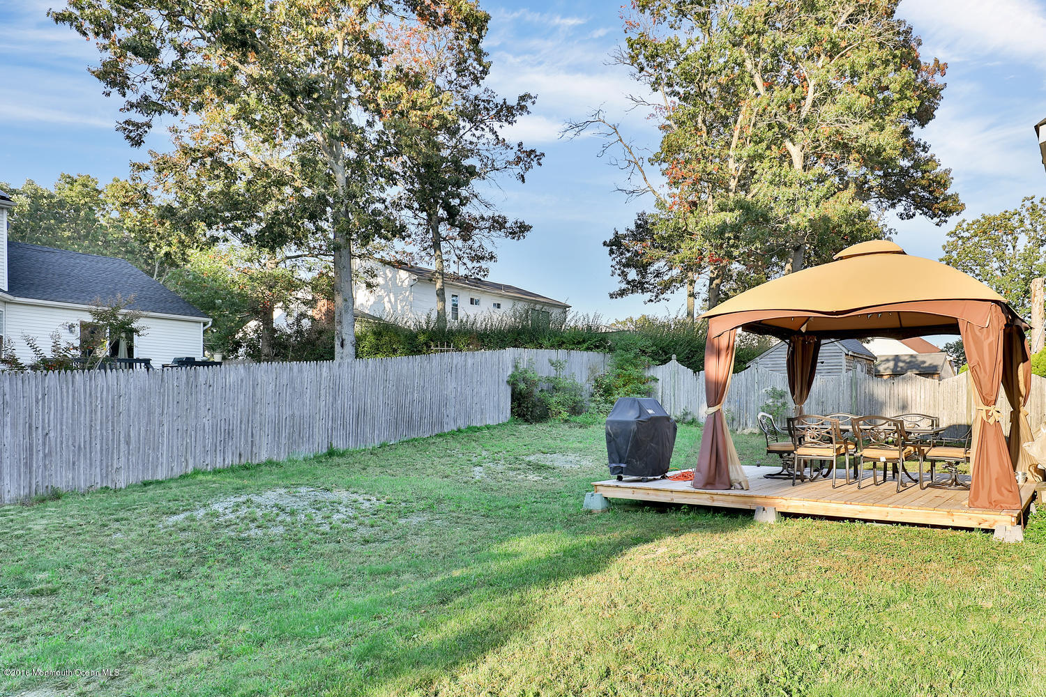 112 Seaspray Road Manahawkin, NJ 08050 - Photo 20 of 21 a view of a park with large trees