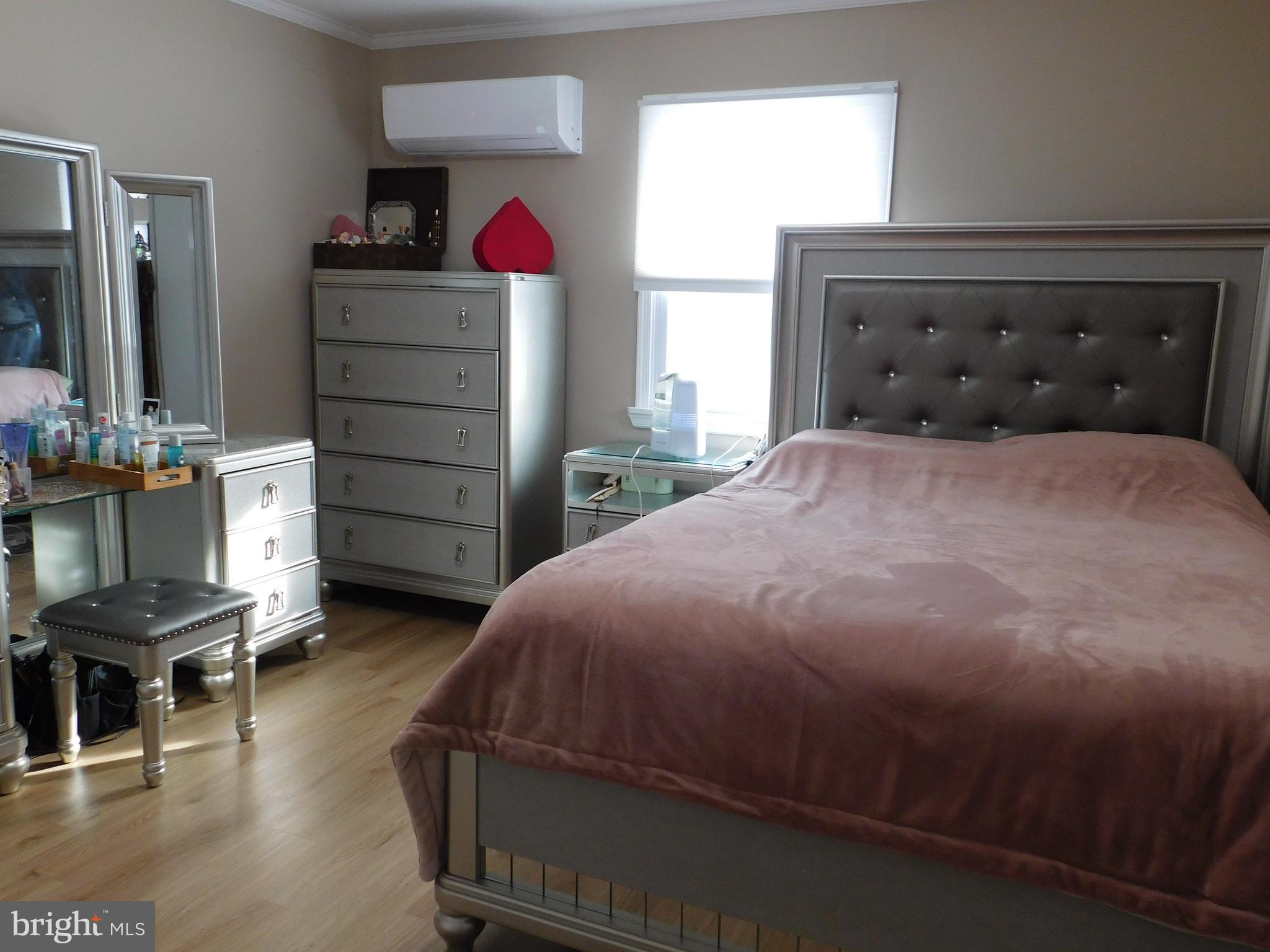 6421 Inwood Drive Springfield, VA 22150 - Photo 7 of 16