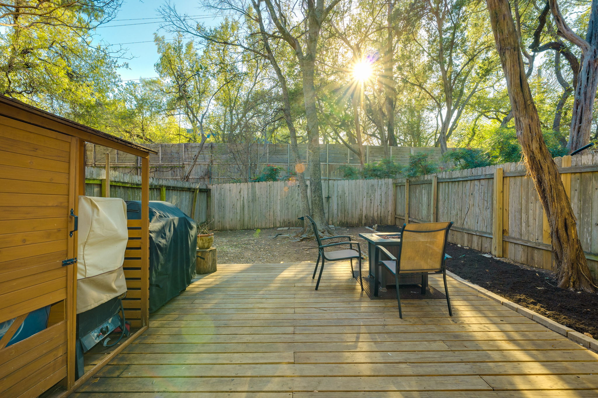3809 Spicewood Springs Road, Unit 150 Austin, TX 78759 - Photo 29 of 35 Gas Firepit conveys!