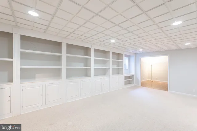 $729,000 | 6880 Saddle Run Way, Gainesville, VA 20155