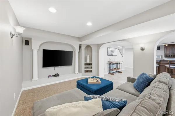 $565,000 | 8119 Knights Crossing Court, O'Fallon, MO 63368