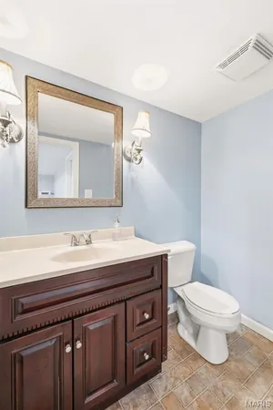 $565,000 | 8119 Knights Crossing Court, O'Fallon, MO 63368
