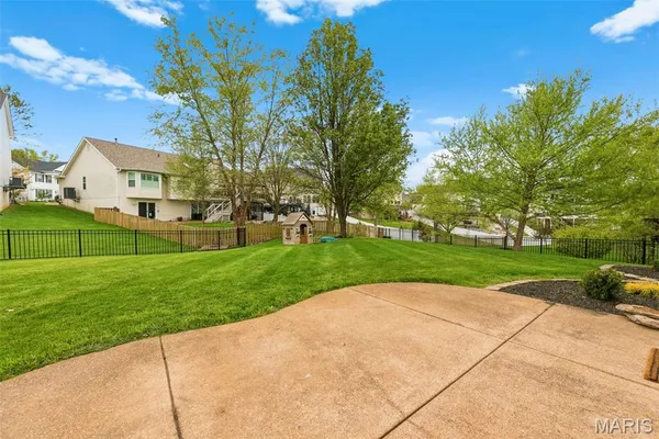 $565,000 | 8119 Knights Crossing Court, O'Fallon, MO 63368