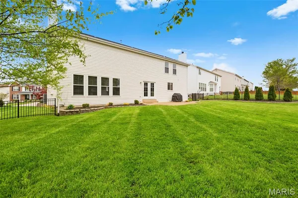 $565,000 | 8119 Knights Crossing Court, O'Fallon, MO 63368