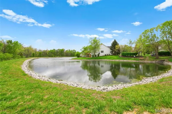 $565,000 | 8119 Knights Crossing Court, O'Fallon, MO 63368