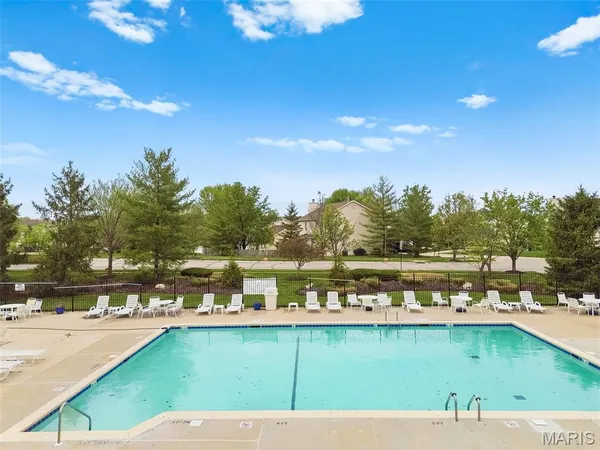 $565,000 | 8119 Knights Crossing Court, O'Fallon, MO 63368