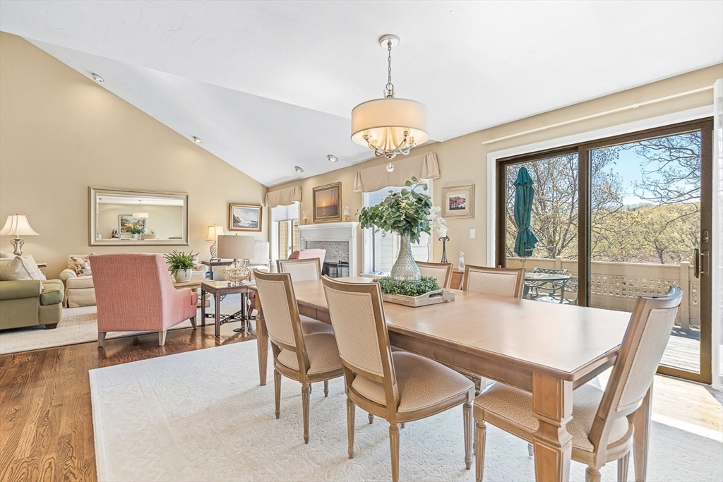 7 Wainwright Road, Unit 30 Winchester, MA 01890 - Photo 9 of 31 Gallery Image 9